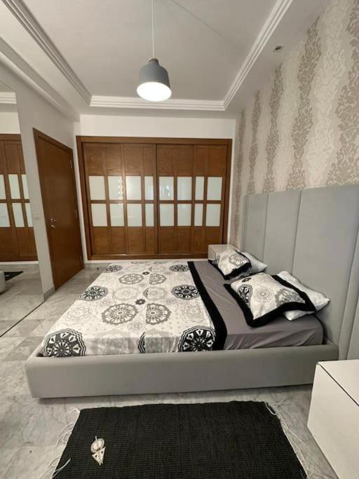 Un Tres Beau Studio Luxueux Арьяна Экстерьер фото