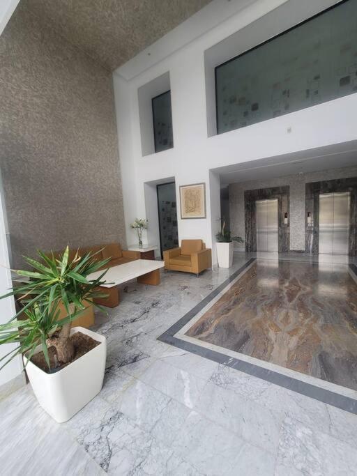 Un Tres Beau Studio Luxueux Арьяна Экстерьер фото
